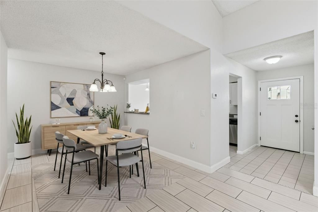 For Sale: $235,000 (2 beds, 2 baths, 1131 Square Feet)