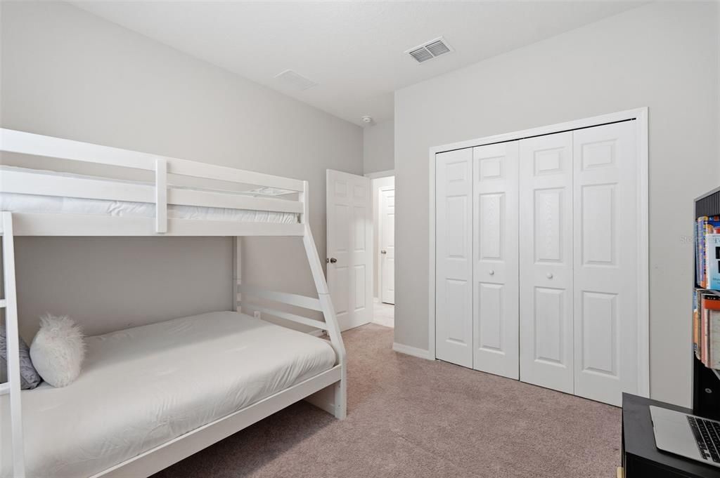 For Sale: $385,000 (3 beds, 2 baths, 2076 Square Feet)