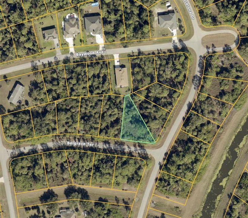 En Venta: $35,000 (0.28 acres)
