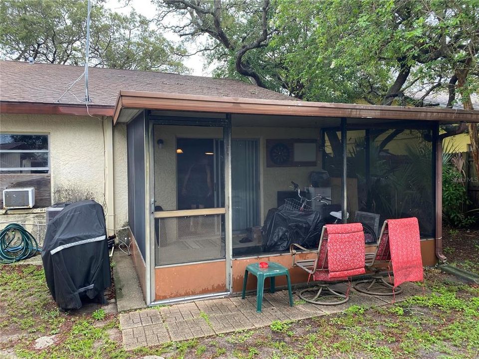 En Venta: $530,000 (4 camas, 4 baños, 2352 Pies cuadrados)