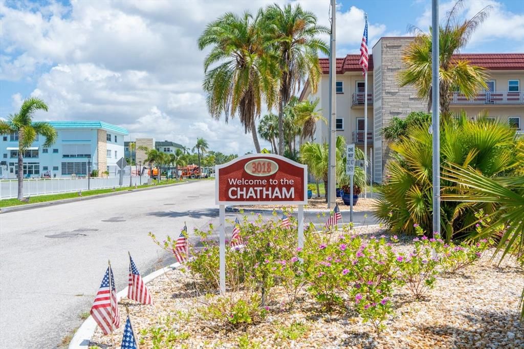 For Sale: $199,000 (1 beds, 1 baths, 1060 Square Feet)