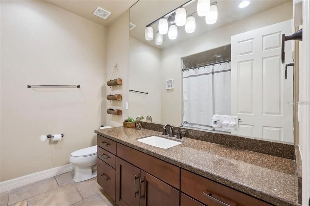 For Sale: $674,900 (5 beds, 4 baths, 3105 Square Feet)