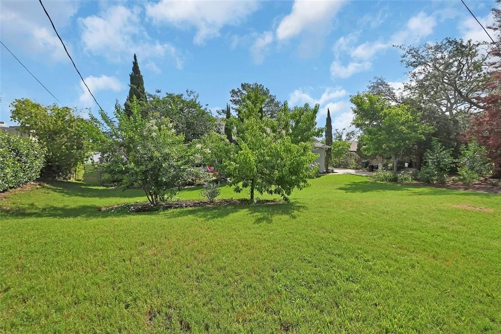 For Sale: $425,000 (4 beds, 2 baths, 2161 Square Feet)