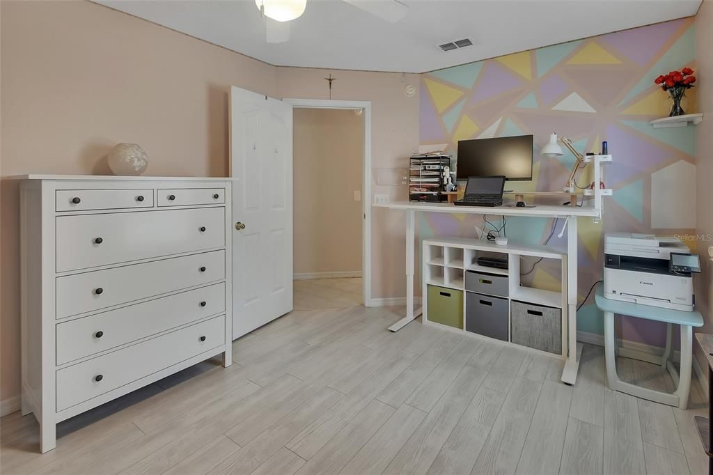 For Sale: $425,000 (4 beds, 2 baths, 2161 Square Feet)