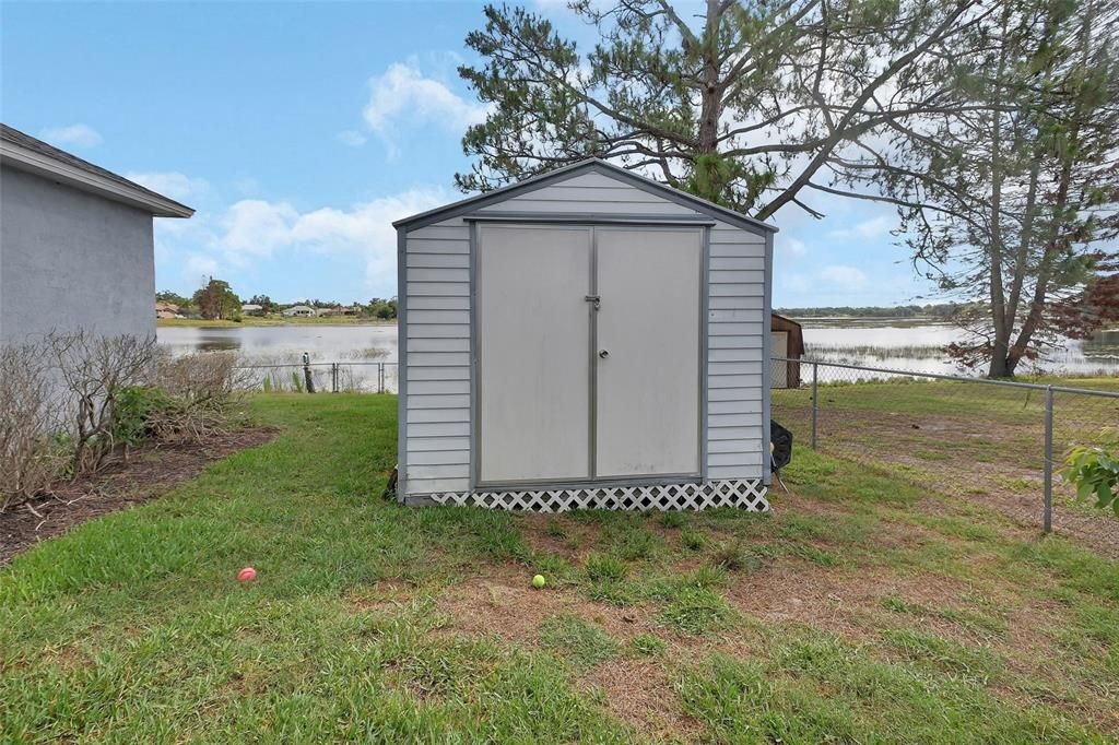 For Sale: $425,000 (4 beds, 2 baths, 2161 Square Feet)