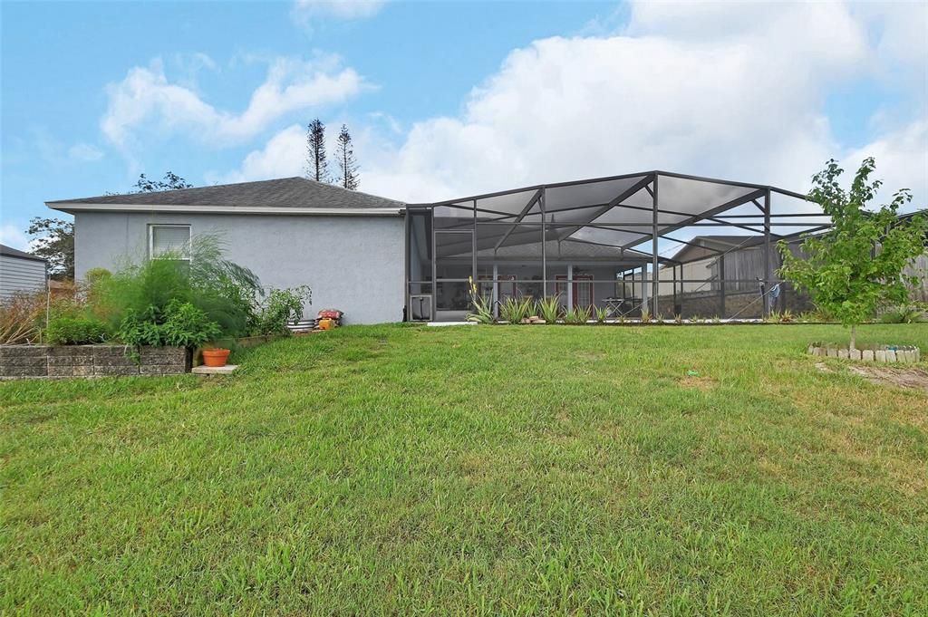 For Sale: $425,000 (4 beds, 2 baths, 2161 Square Feet)