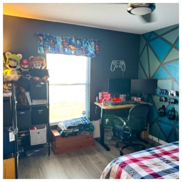 For Sale: $425,000 (4 beds, 2 baths, 2161 Square Feet)