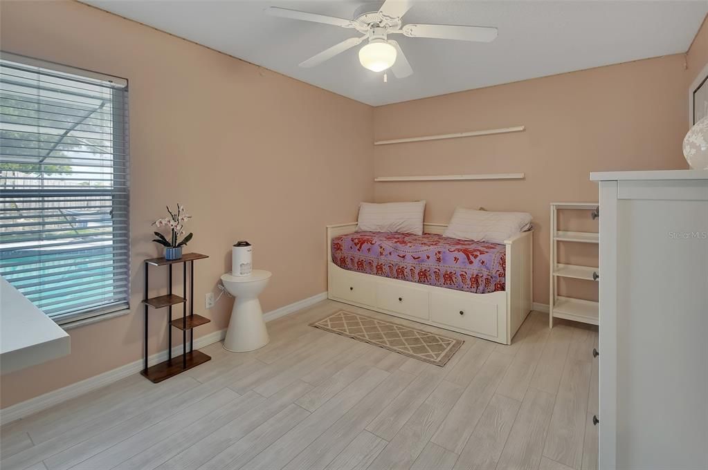 For Sale: $425,000 (4 beds, 2 baths, 2161 Square Feet)