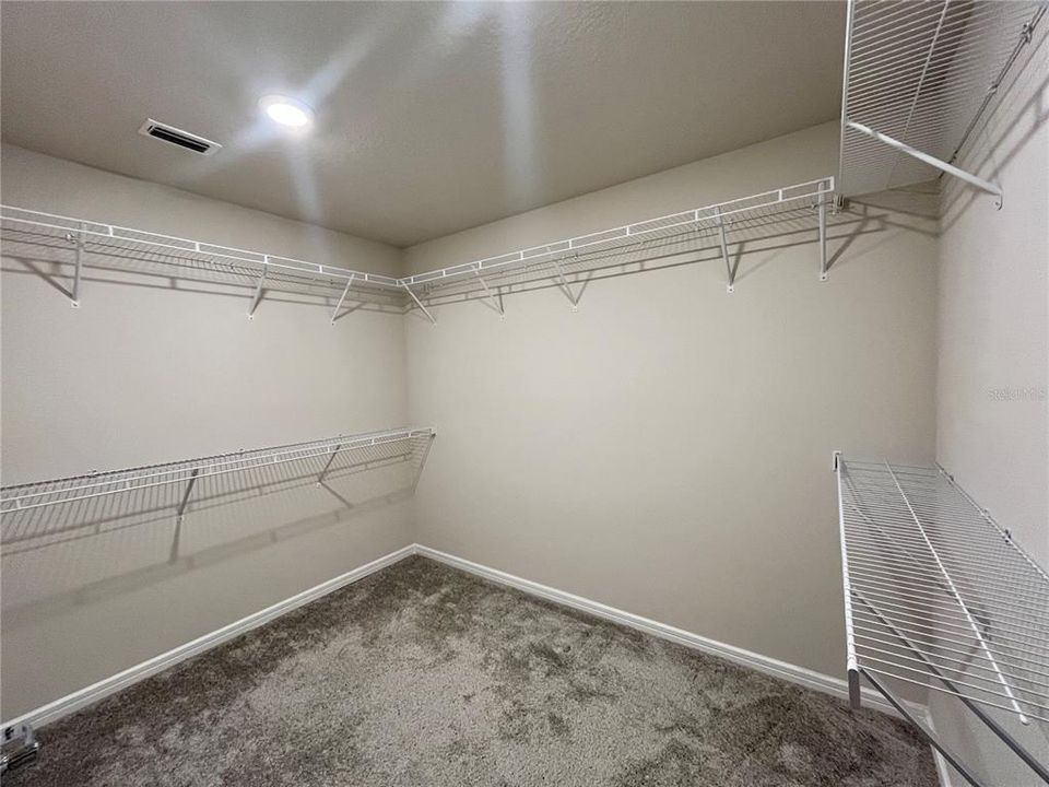 В аренду: $2,900 (4 спален, 3 ванн, 2203 Квадратных фут)