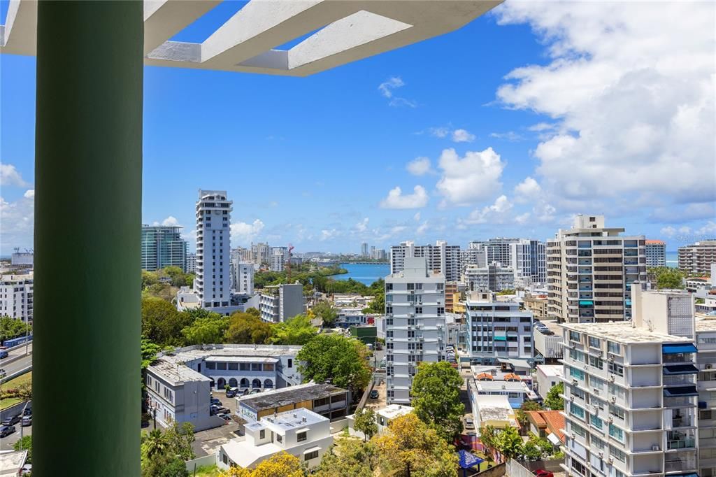 For Sale: $3,850,000 (2 beds, 2 baths, 3254 Square Feet)