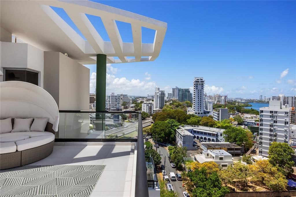 For Sale: $3,850,000 (2 beds, 2 baths, 3254 Square Feet)