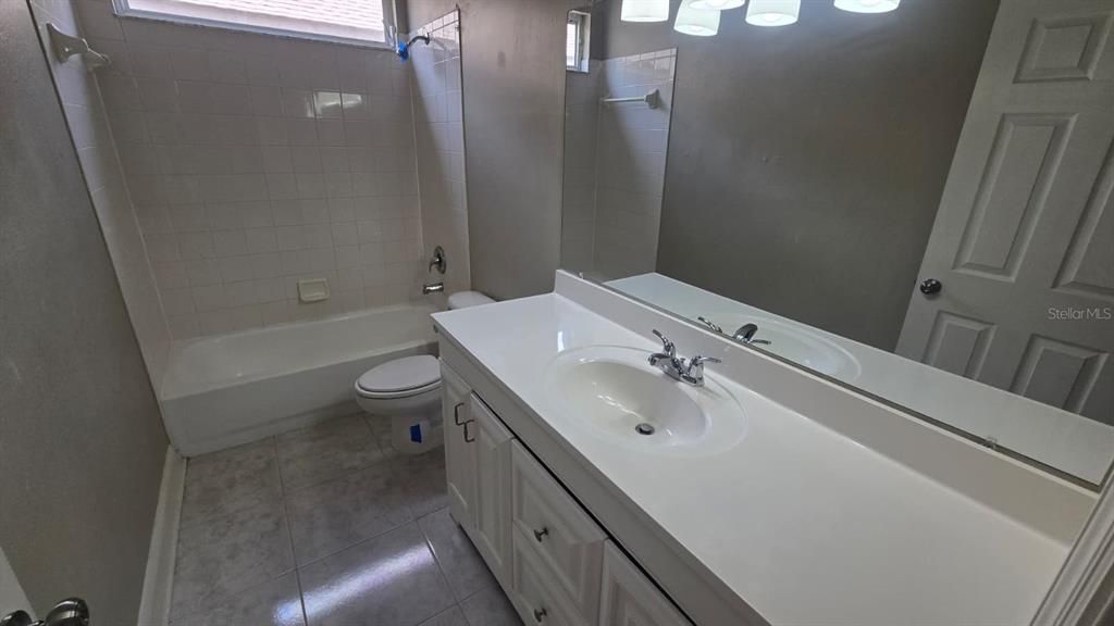 For Sale: $499,999 (4 beds, 3 baths, 2382 Square Feet)