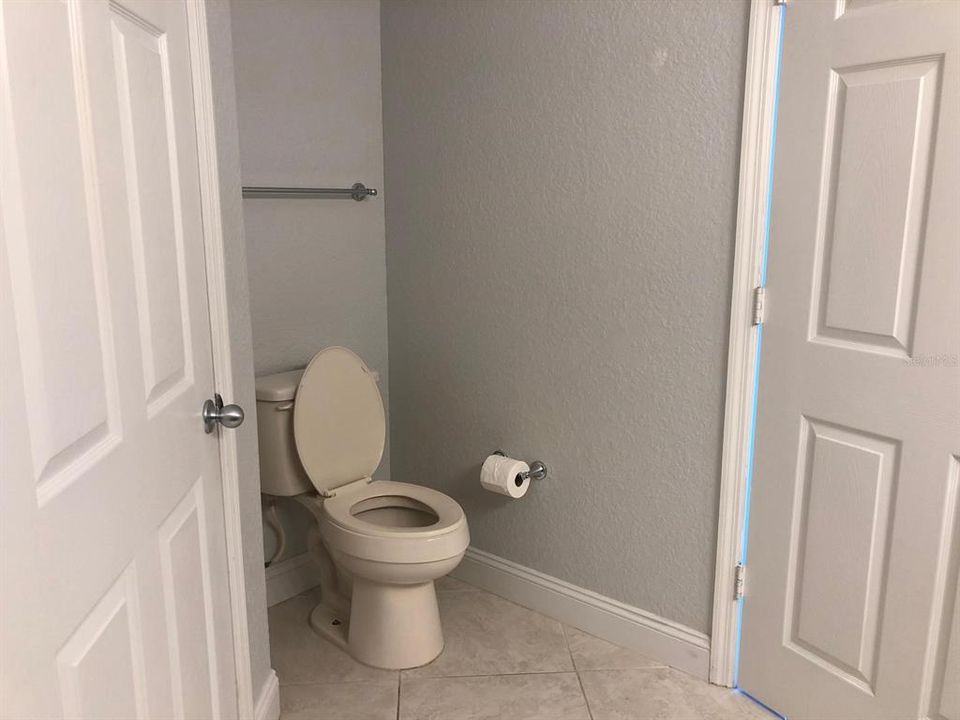 For Sale: $215,000 (2 beds, 2 baths, 1115 Square Feet)