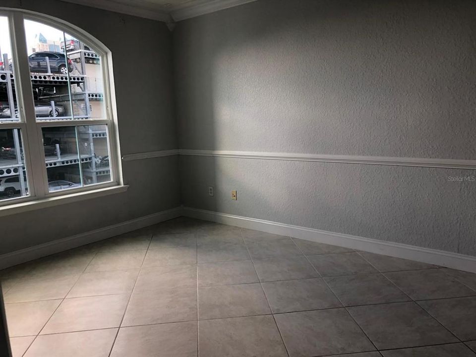 For Sale: $215,000 (2 beds, 2 baths, 1115 Square Feet)