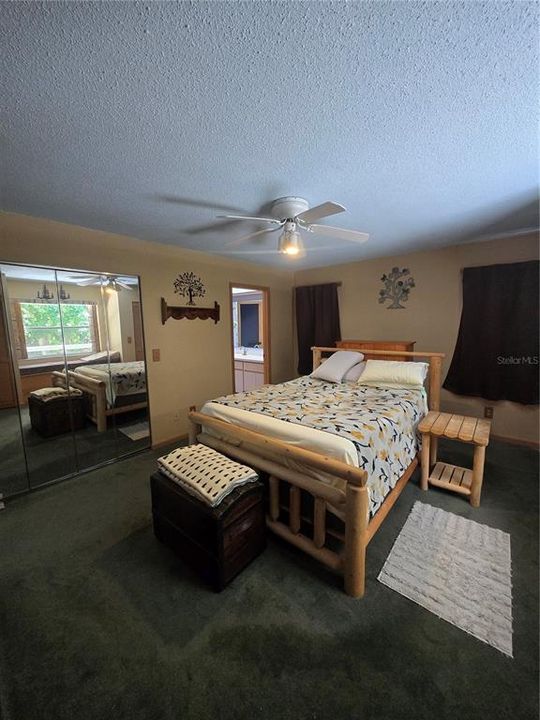 Activo con contrato: $330,000 (2 camas, 2 baños, 1544 Pies cuadrados)