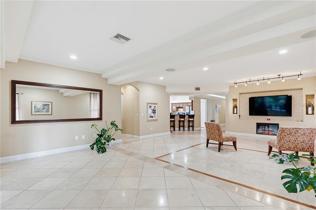 For Sale: $385,000 (3 beds, 2 baths, 2138 Square Feet)