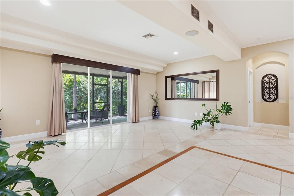 For Sale: $385,000 (3 beds, 2 baths, 2138 Square Feet)