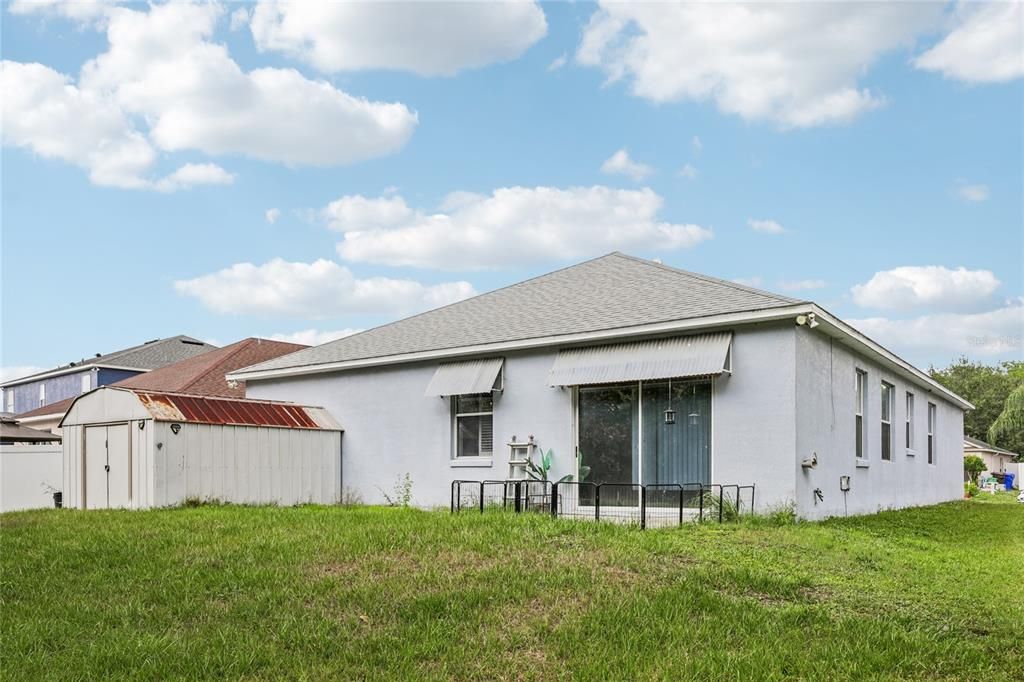 На продажу: $379,999 (4 спален, 2 ванн, 1972 Квадратных фут)