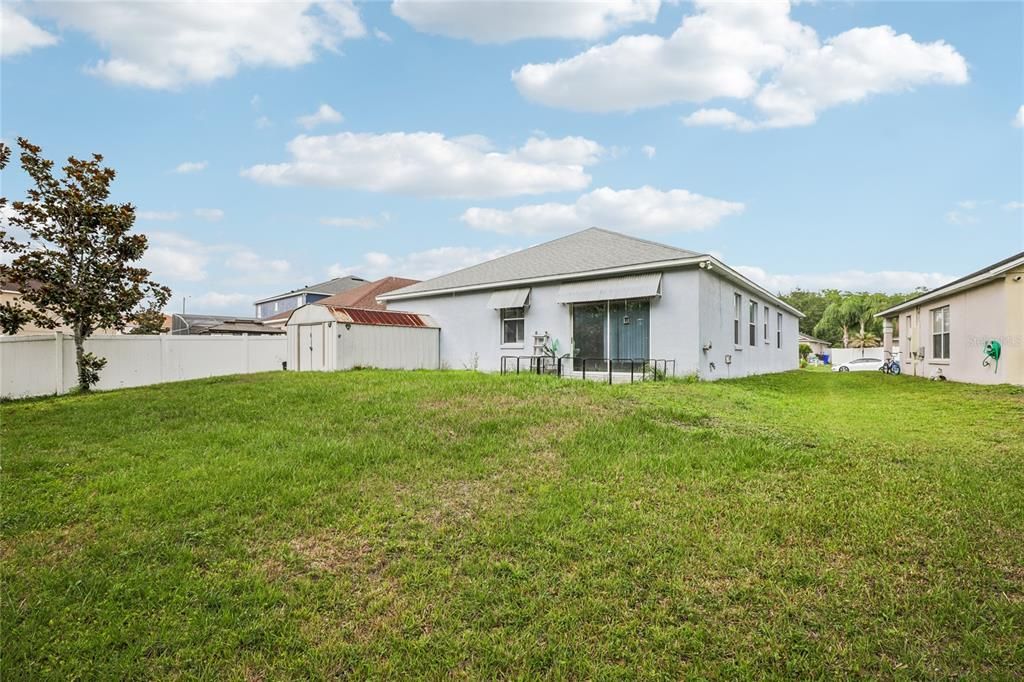 На продажу: $379,999 (4 спален, 2 ванн, 1972 Квадратных фут)