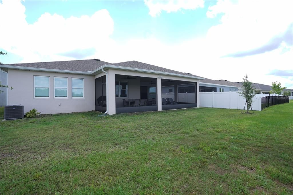For Rent: $3,800 (3 beds, 2 baths, 2233 Square Feet)
