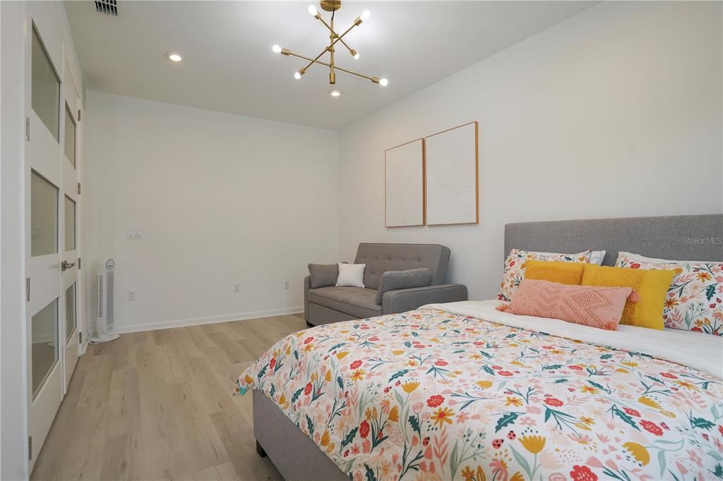 For Rent: $3,800 (3 beds, 2 baths, 2233 Square Feet)
