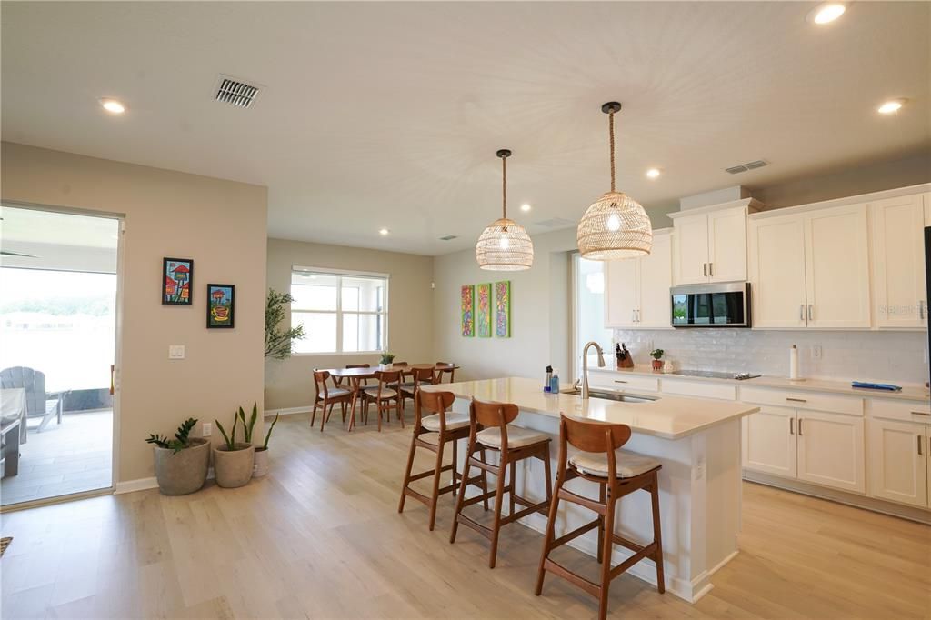 For Rent: $3,800 (3 beds, 2 baths, 2233 Square Feet)