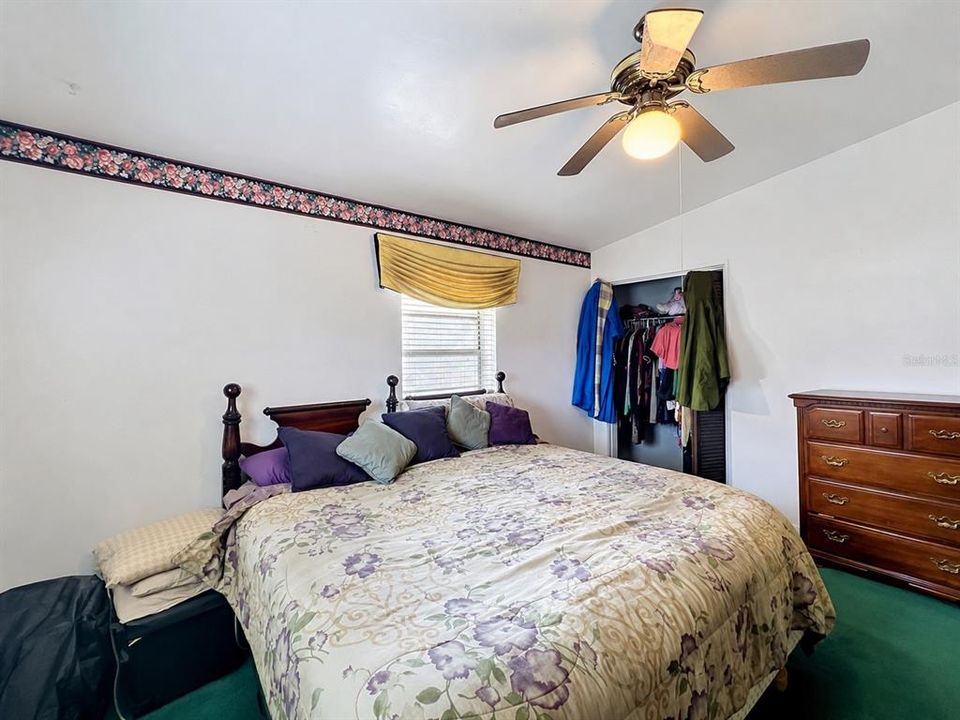 For Sale: $250,000 (4 beds, 2 baths, 1445 Square Feet)
