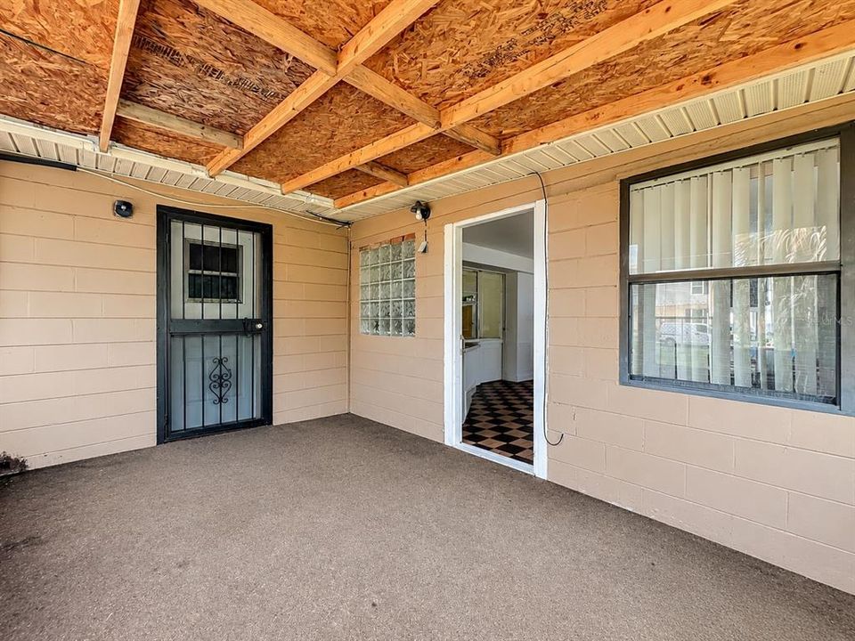 For Sale: $250,000 (4 beds, 2 baths, 1445 Square Feet)
