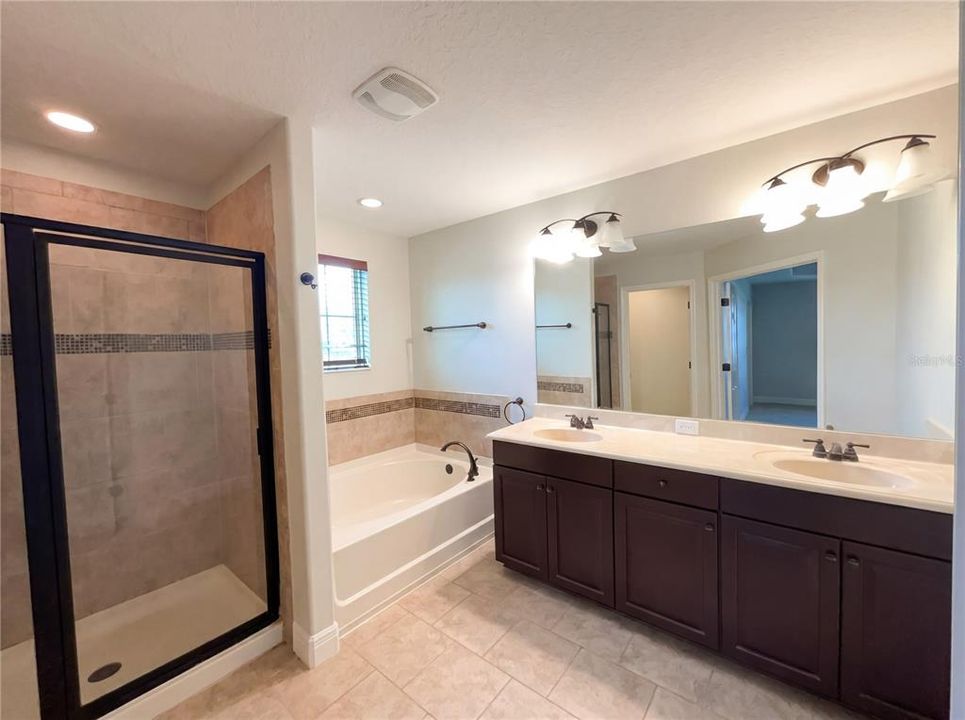 Active With Contract: $825,000 (4 beds, 3 baths, 3388 Square Feet)