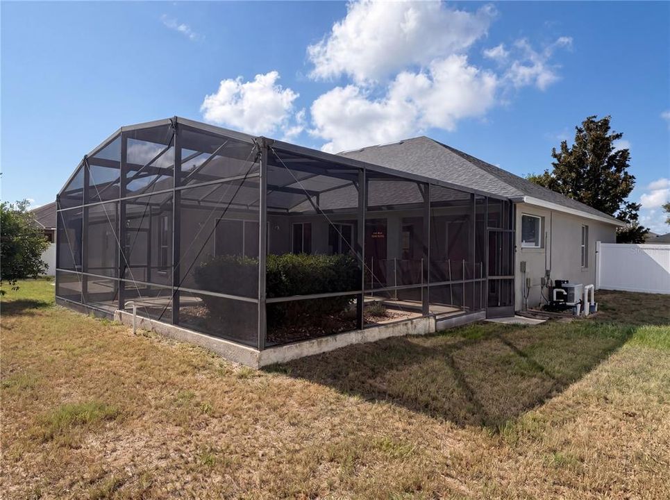 For Sale: $477,000 (4 beds, 4 baths, 2875 Square Feet)
