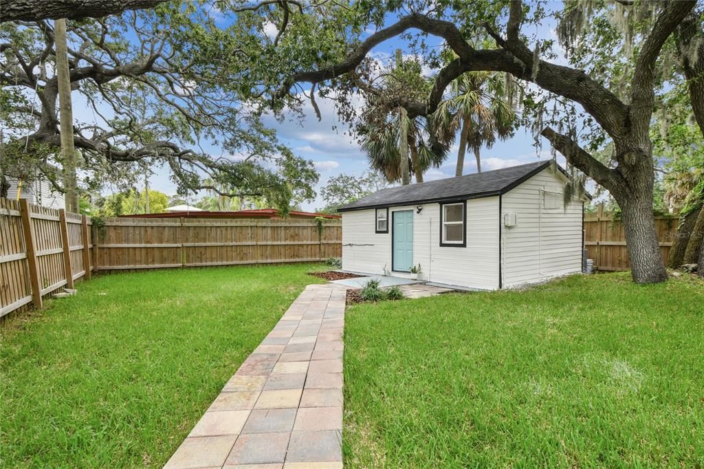 For Sale: $254,900 (4 beds, 3 baths, 1308 Square Feet)