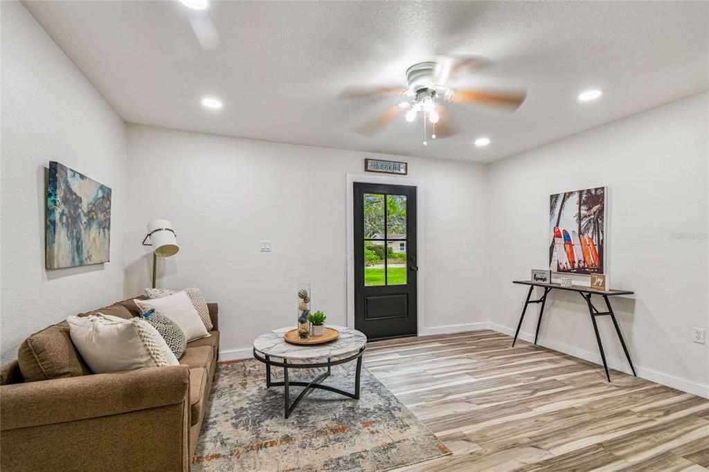 For Sale: $254,900 (4 beds, 3 baths, 1308 Square Feet)