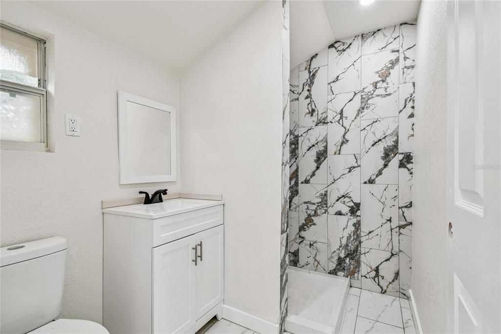 For Sale: $254,900 (4 beds, 3 baths, 1308 Square Feet)