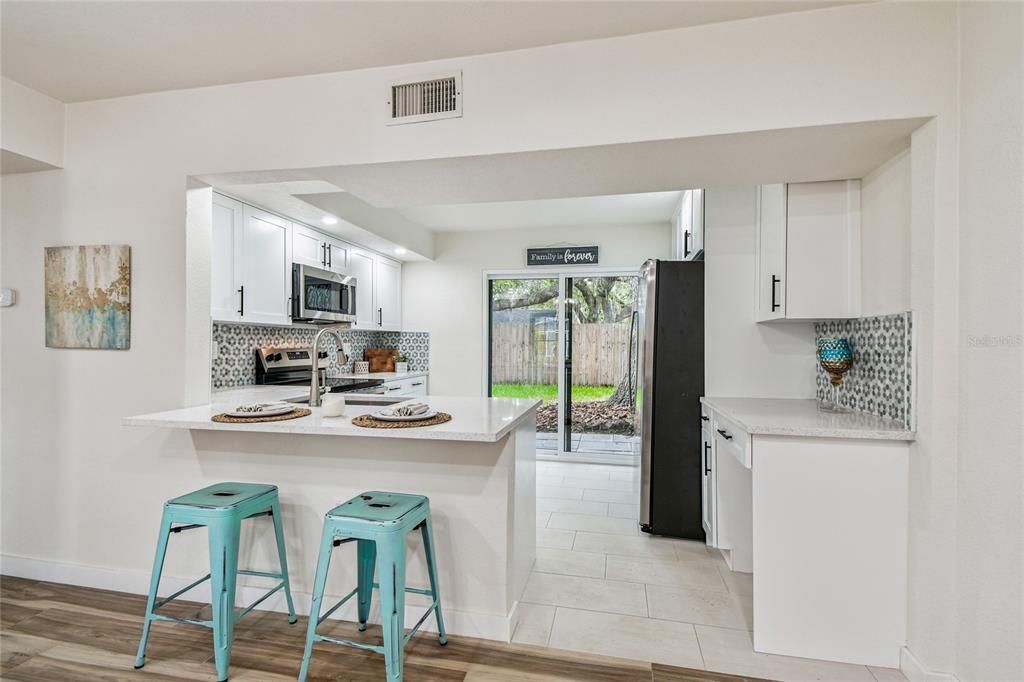 For Sale: $254,900 (4 beds, 3 baths, 1308 Square Feet)