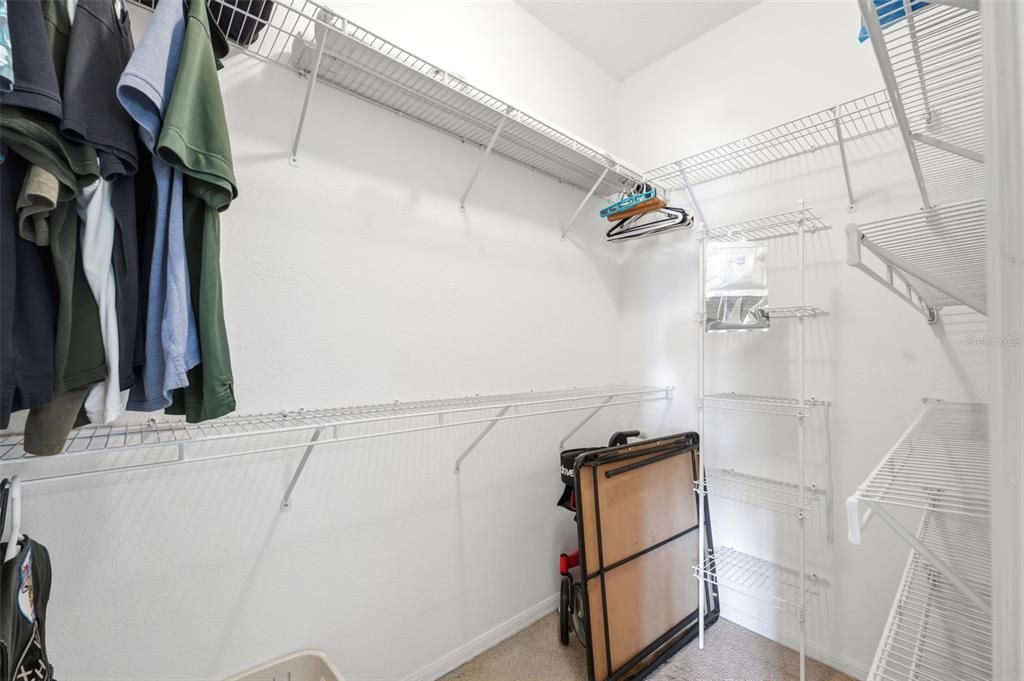 For Sale: $225,000 (2 beds, 2 baths, 1060 Square Feet)