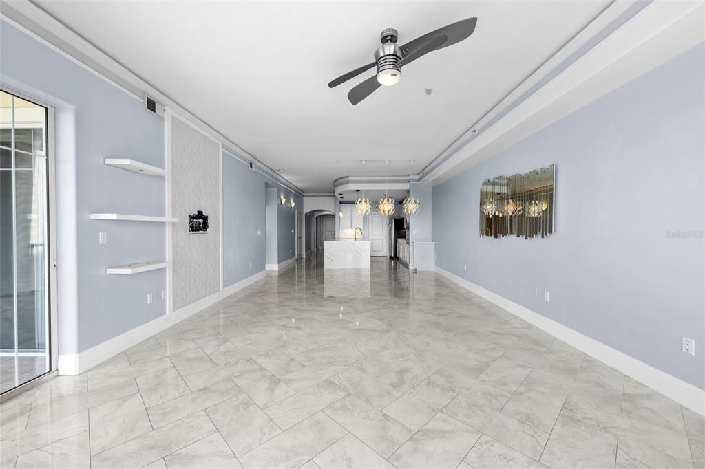 For Sale: $1,175,000 (2 beds, 2 baths, 1839 Square Feet)