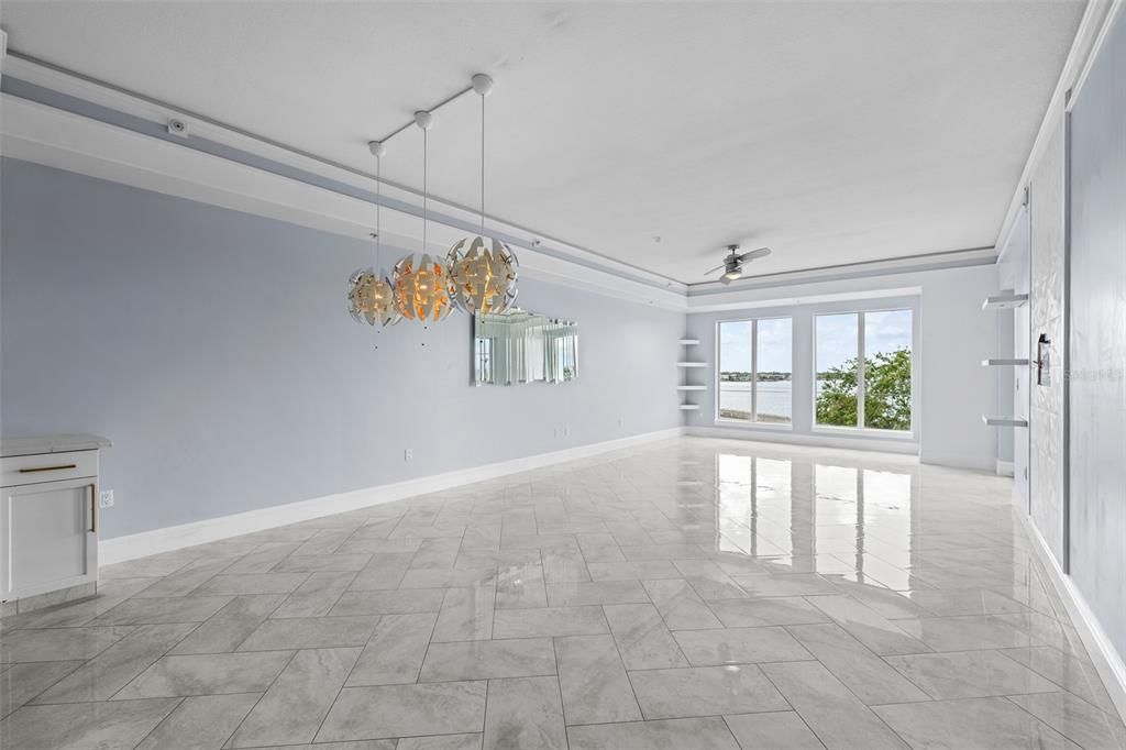 For Sale: $1,175,000 (2 beds, 2 baths, 1839 Square Feet)