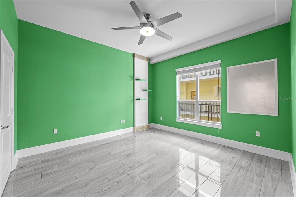 For Sale: $1,175,000 (2 beds, 2 baths, 1839 Square Feet)
