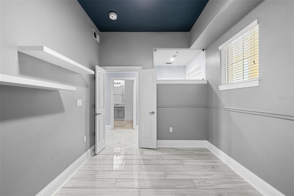 For Sale: $1,175,000 (2 beds, 2 baths, 1839 Square Feet)