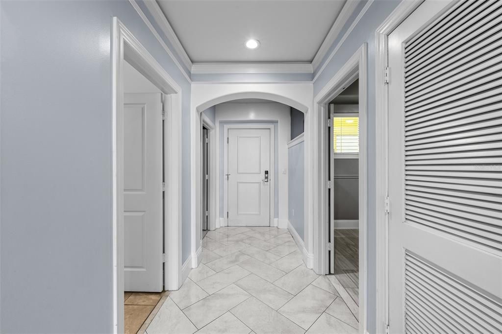 For Sale: $1,175,000 (2 beds, 2 baths, 1839 Square Feet)