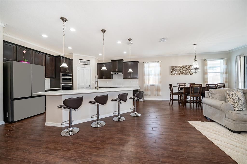For Sale: $689,900 (4 beds, 2 baths, 2136 Square Feet)