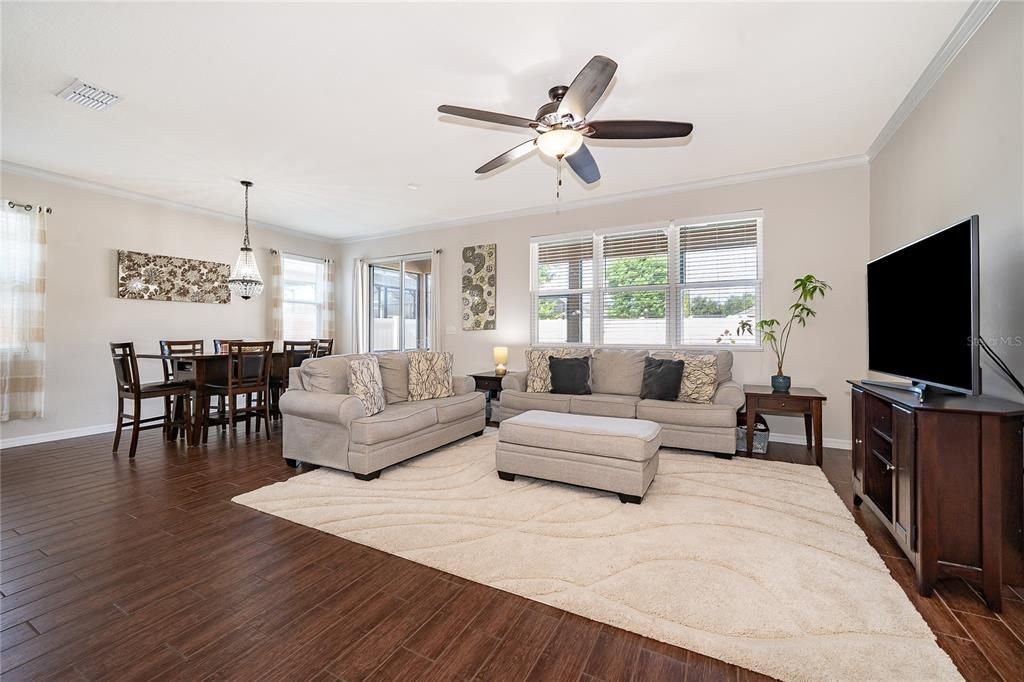 For Sale: $689,900 (4 beds, 2 baths, 2136 Square Feet)