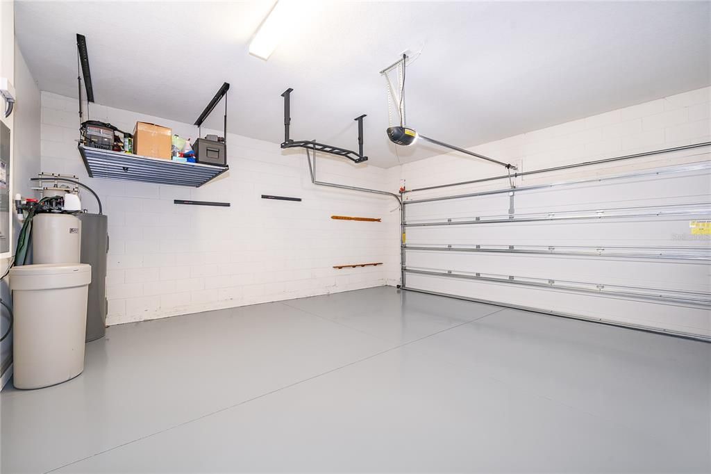 For Sale: $689,900 (4 beds, 2 baths, 2136 Square Feet)