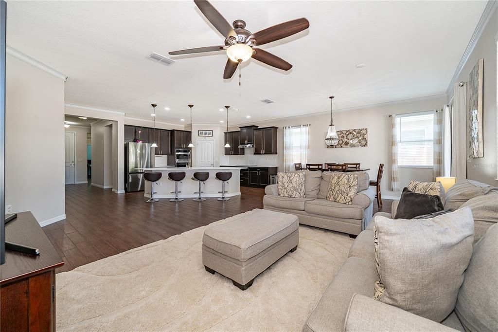 For Sale: $689,900 (4 beds, 2 baths, 2136 Square Feet)