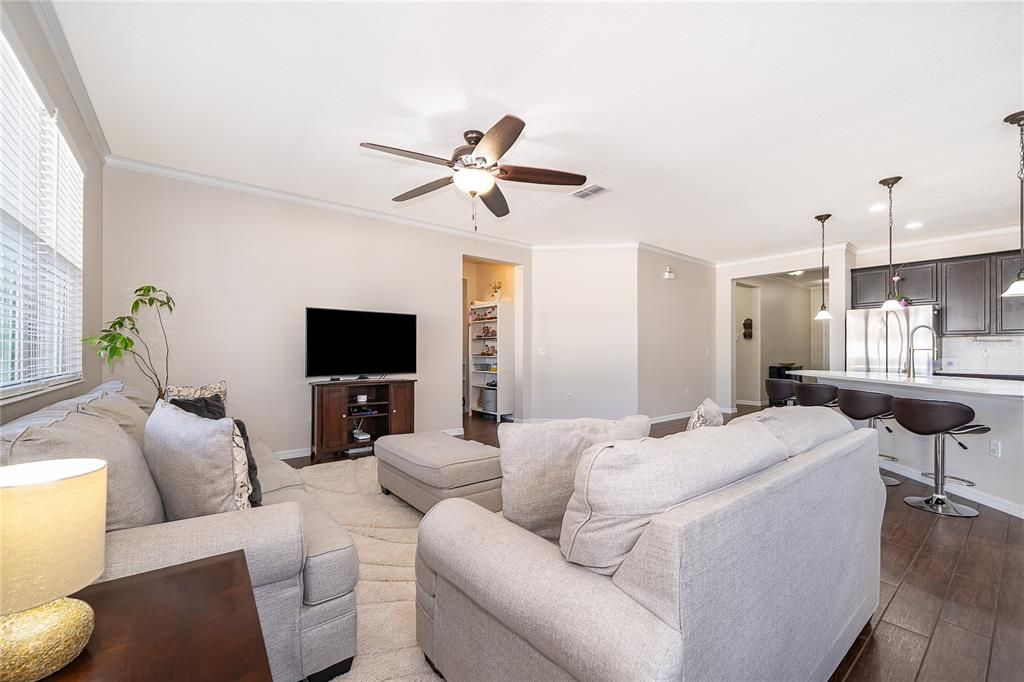 For Sale: $689,900 (4 beds, 2 baths, 2136 Square Feet)