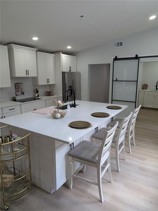 For Sale: $790,000 (3 beds, 2 baths, 2728 Square Feet)