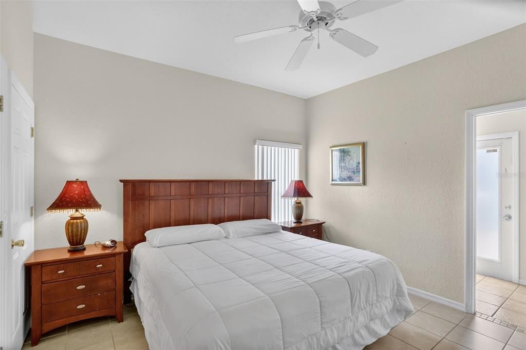 For Sale: $395,000 (4 beds, 3 baths, 1632 Square Feet)