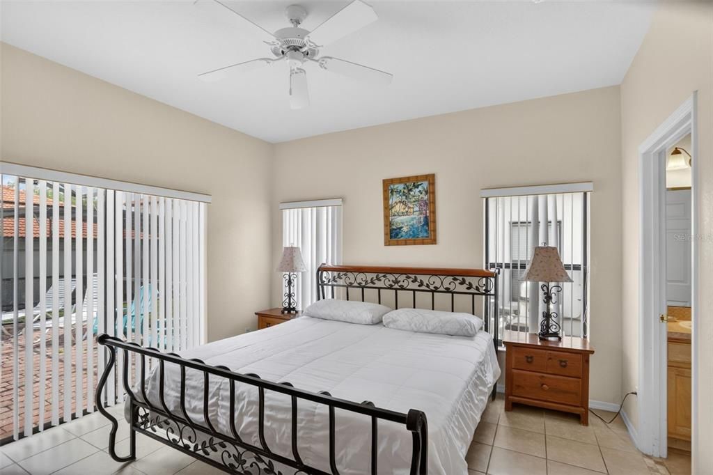 For Sale: $395,000 (4 beds, 3 baths, 1632 Square Feet)