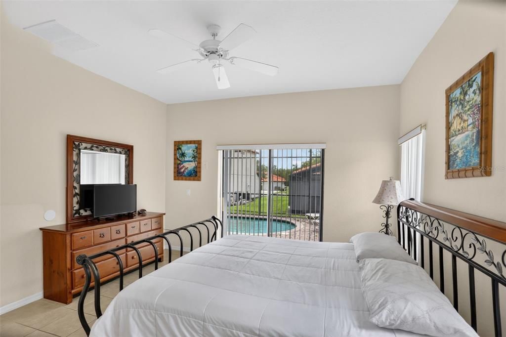 For Sale: $395,000 (4 beds, 3 baths, 1632 Square Feet)