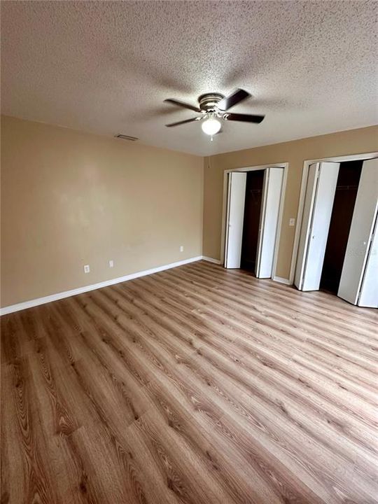 For Rent: $1,900 (2 beds, 1 baths, 1247 Square Feet)